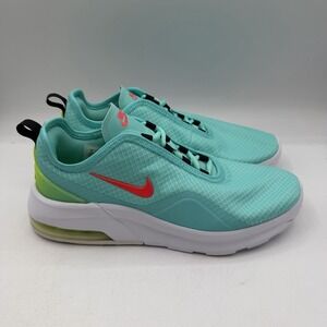 Nike Air Max Motion 2 Running Shoes Womens Sz 9 Aurora Green Sneakers CW5602-300